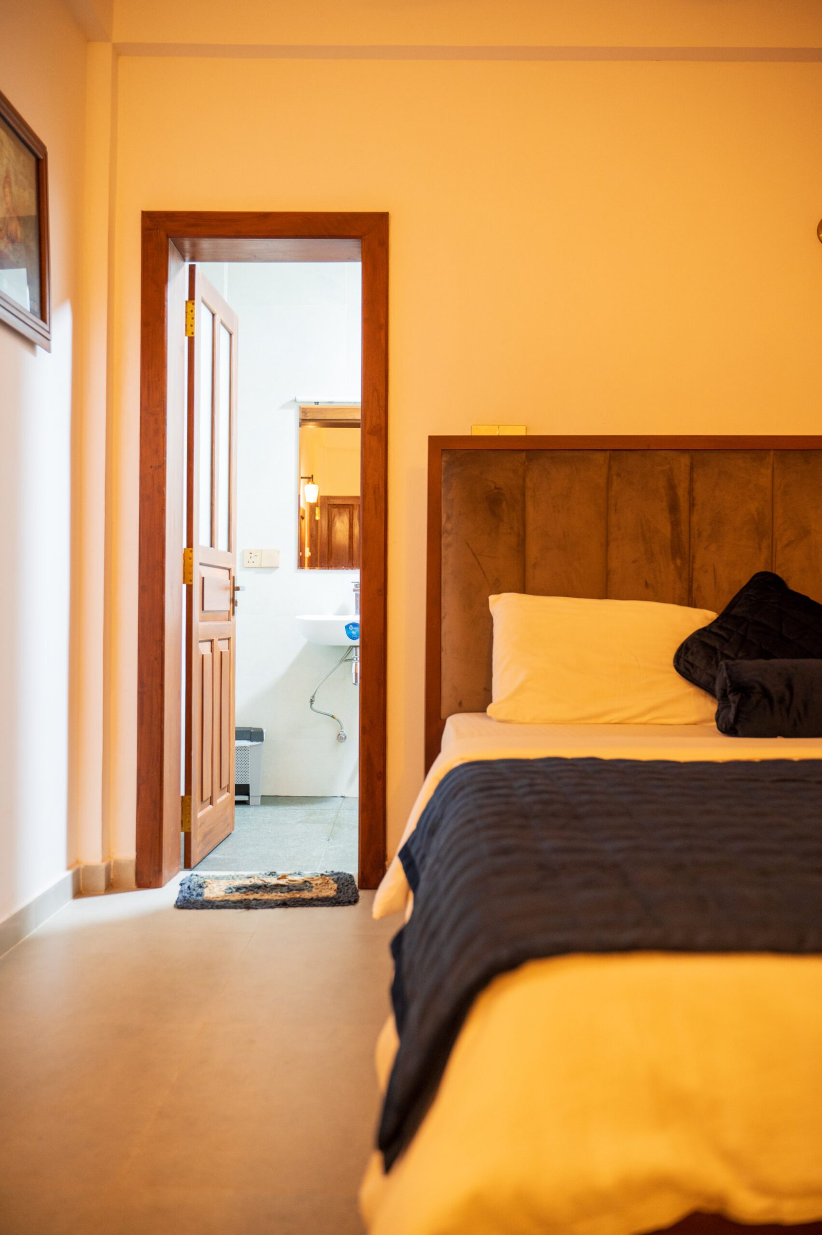 Bed and Bathroom Entrance